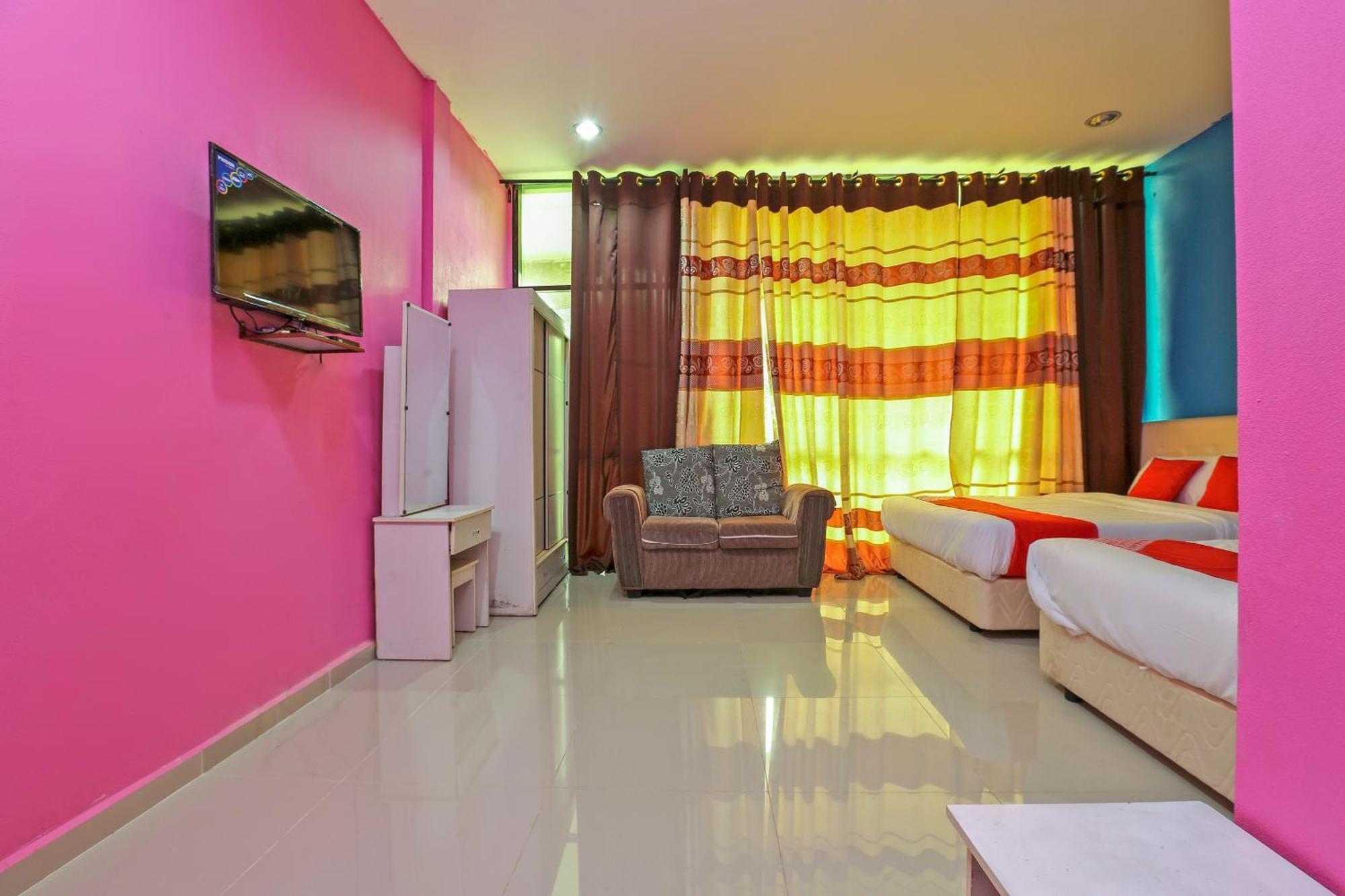 Oyo 89933 Nun Hotel Jeli Exterior foto