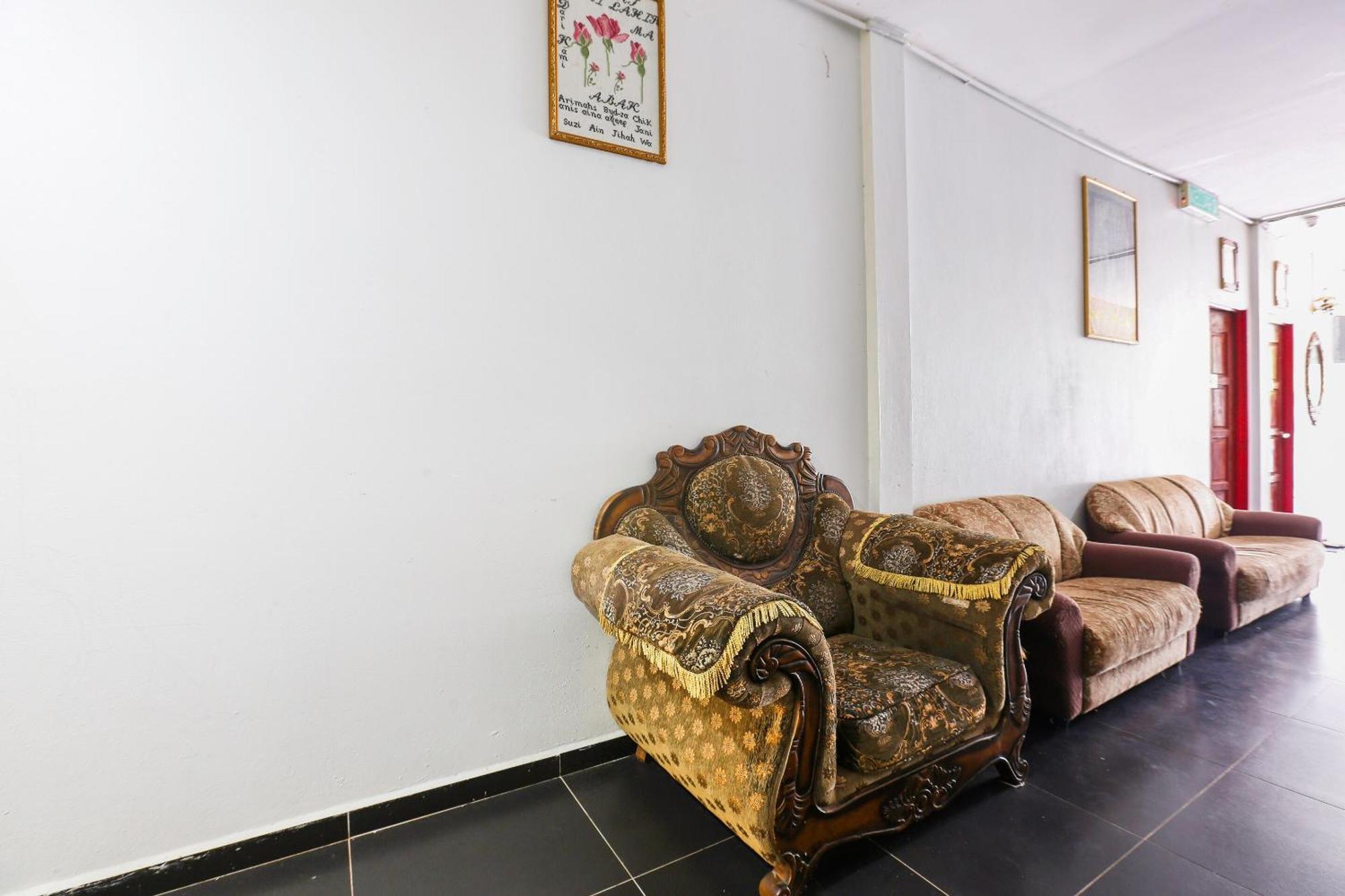 Oyo 89933 Nun Hotel Jeli Exterior foto